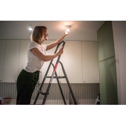 Stahlleiter 8 Stufen 125 Kg HOME