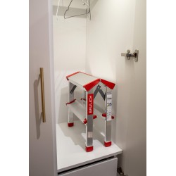 Haushaltsleiter aus Aluminium beidseitig begehbar 2 Stufen 125 kg