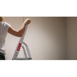 Haushaltsleiter aus Aluminium einseitig begehbar 3 Stufen 125 kg HOME