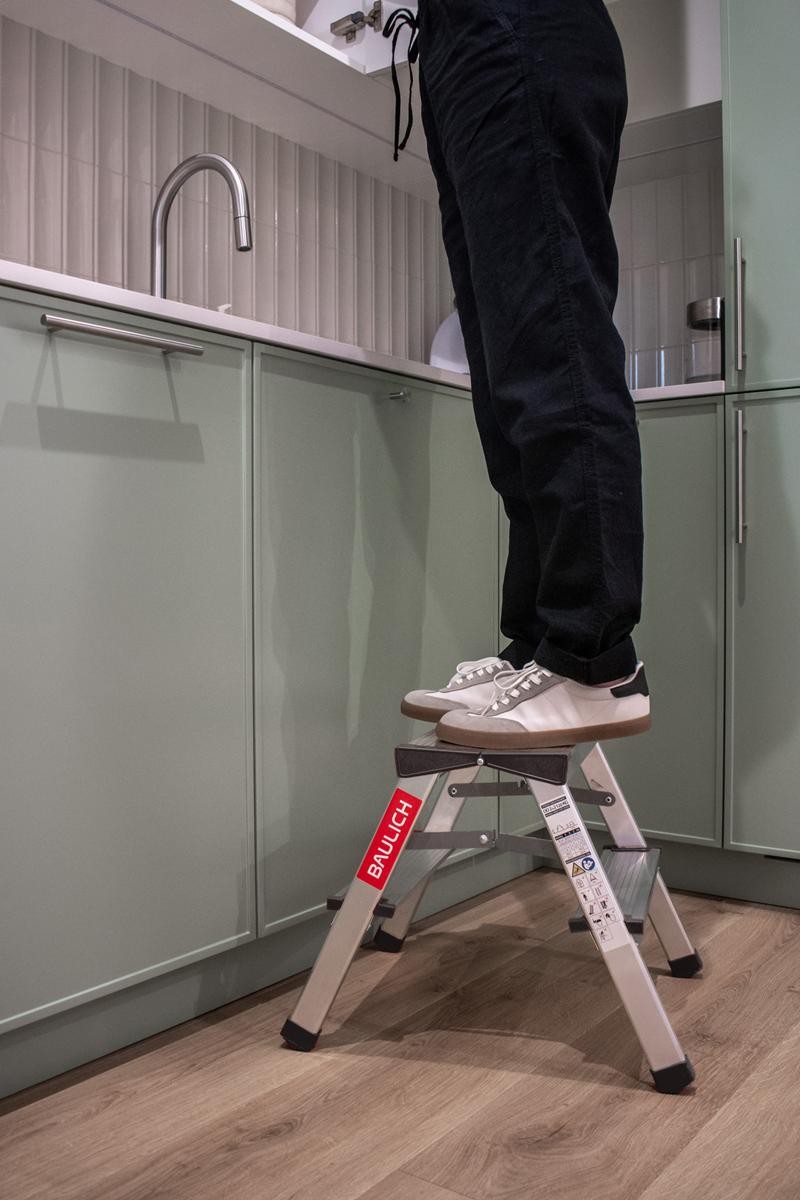 Aluminium-Steighilfe Baulich mit rutschhemmender Plattform