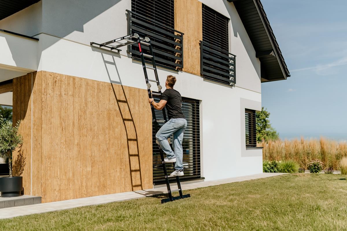 Baulich Gelenkleiter 4x4 mit abgewinkeltem oberen Leitersegment